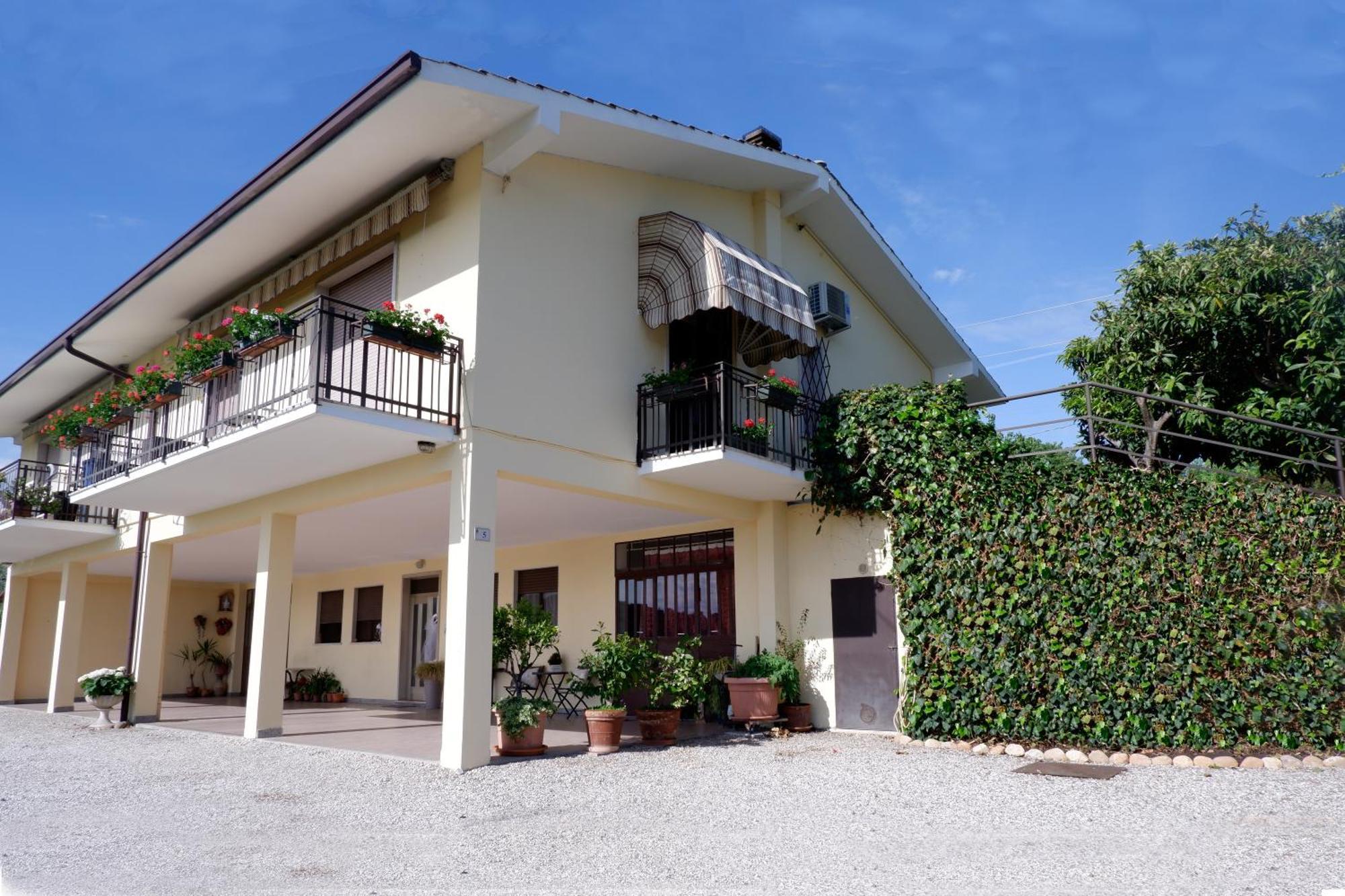 L'Edera Appartamento Rivoli Veronese エクステリア 写真